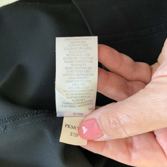 Classic Sexy Little Black Dress in excellent condition. Size Medium Mac & Jac - Picture 4 of 11